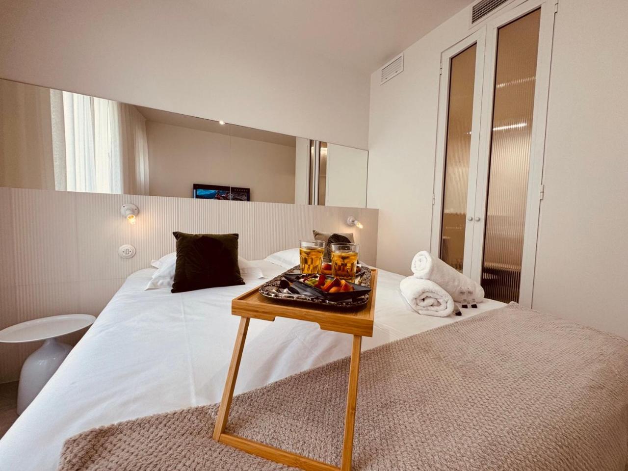 Maison Lyo Suite Luxe Cannes Esterno foto