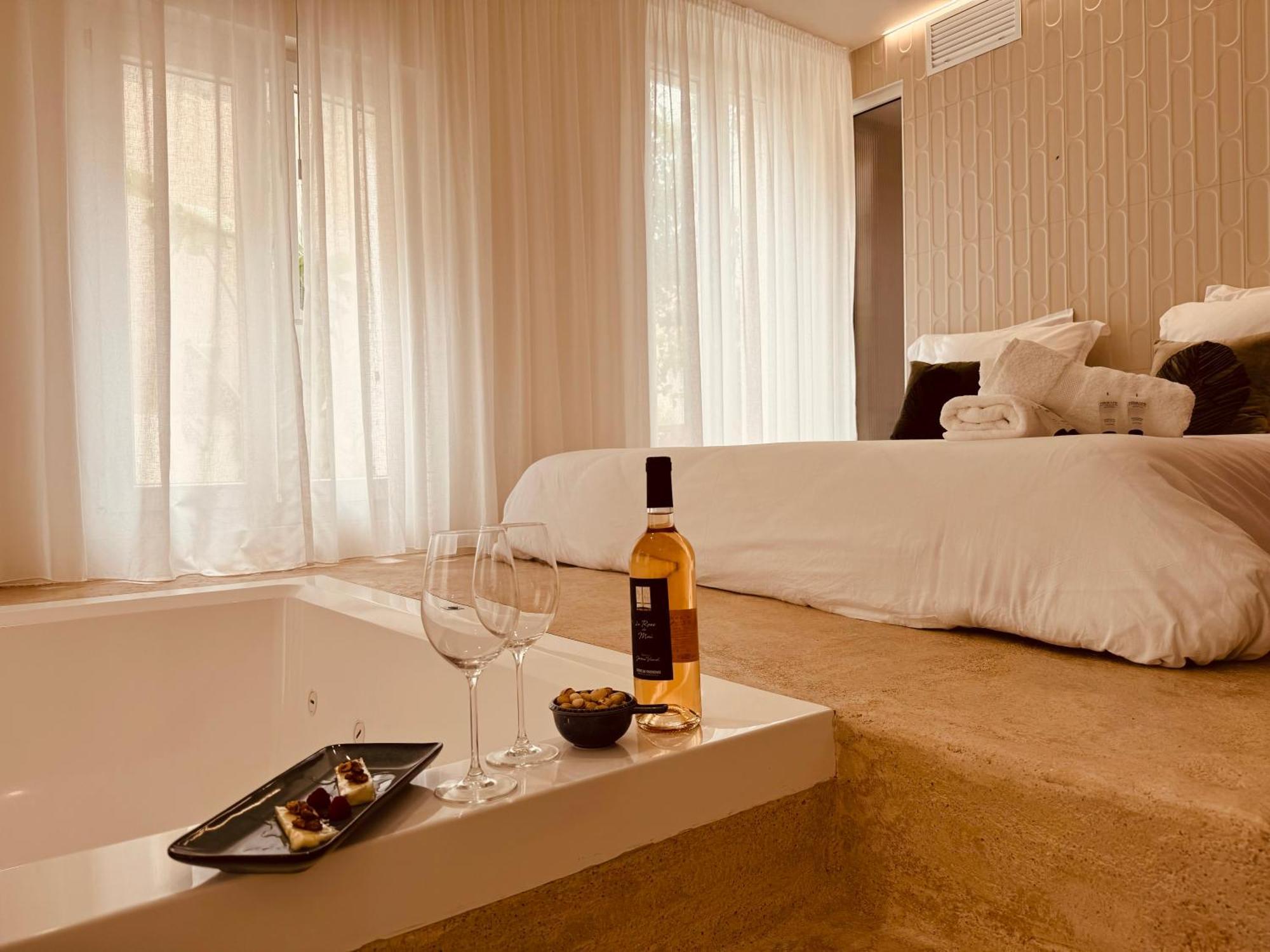 Maison Lyo Suite Luxe Cannes Esterno foto